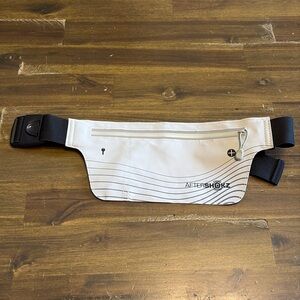 Aftershokz Running Fanny Pack (2718) Gray Black Active Bag Waist Belt Bum Bag